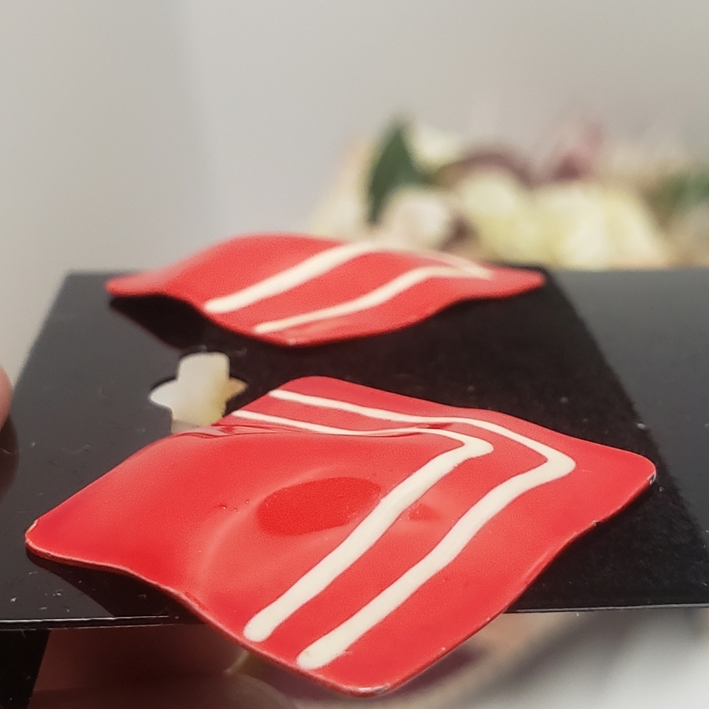 Gorgeous Vintage Ruby Red Statement Earrings - image 3